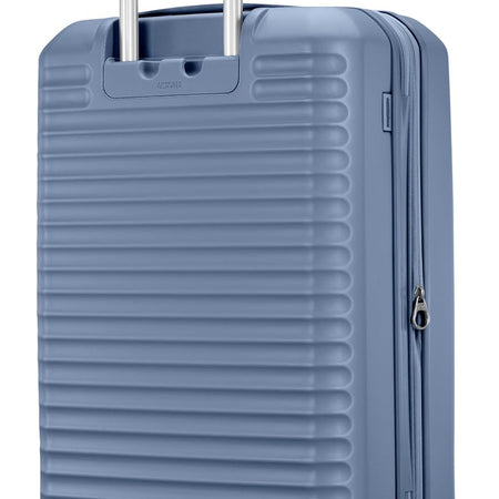 American Tourister 30"