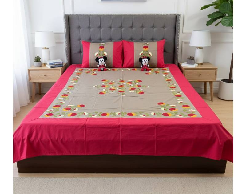 Double-Size Applique Bedsheet with Pillow Covers – Made of Twill Cotton Fabric. Factory Price - Save $60