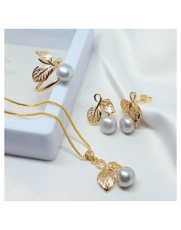Pearl Ring-Neckless-Earring Ornament Set